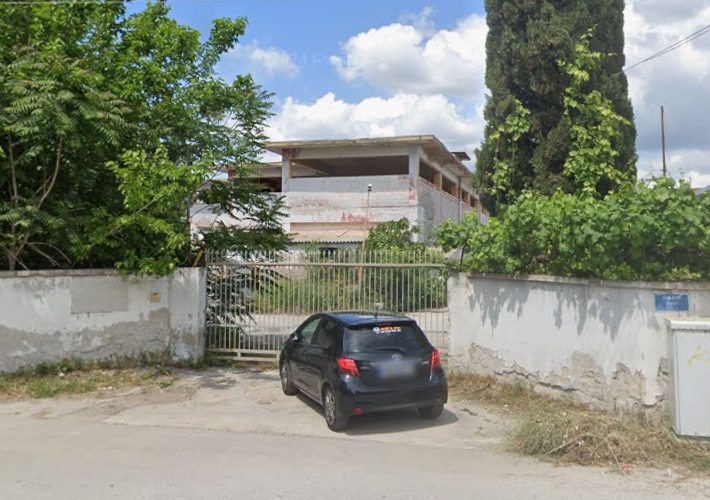 Βιομηχανικό κτήριο 2.050 τ.μ.