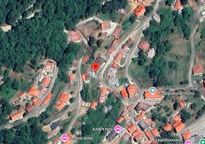 Μονοκατοικία 126 τ.μ. και βοηθητικός χώρος