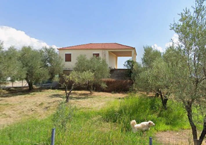 Μονοκατοικία 111 τ.μ. με βοηθητικό χώρο 43 τ.μ.