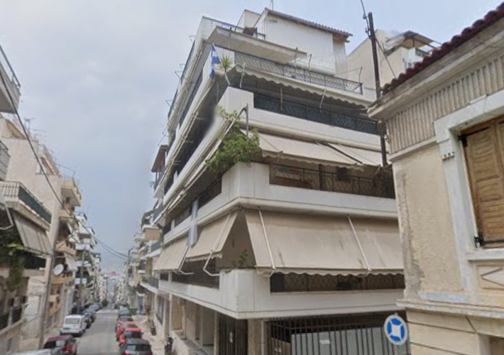 Διαμέρισμα 100 τ.μ. και θέση στάθμευσης