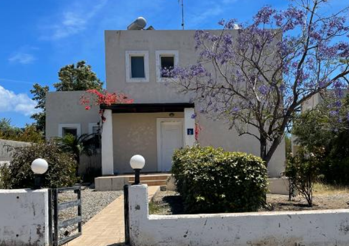 Μονοκατοικία 113 τ.μ. με χώρο στάθμευσης και πισίνα