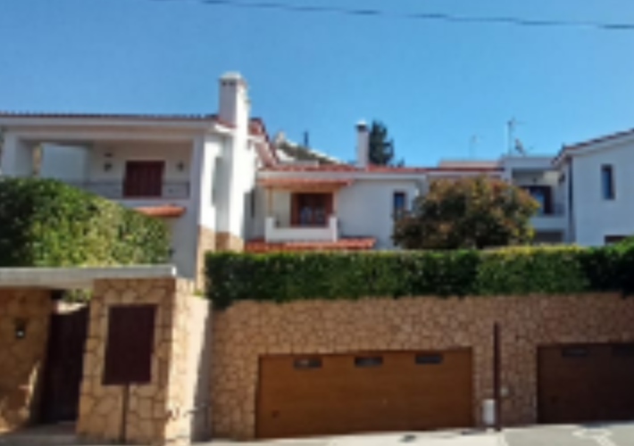 Μεζονέτα 249 τ.μ. με χώρο στάθμευσης